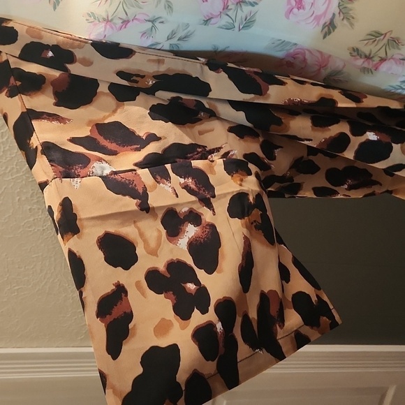 Cheetah Print Women's Cardigan - Picture 5 of 7